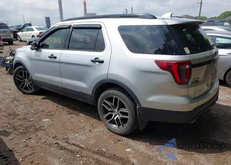 2016 Ford Explorer Sport z USA, uszkodzony, nr VIN 1FM5K8GT3GGD06444